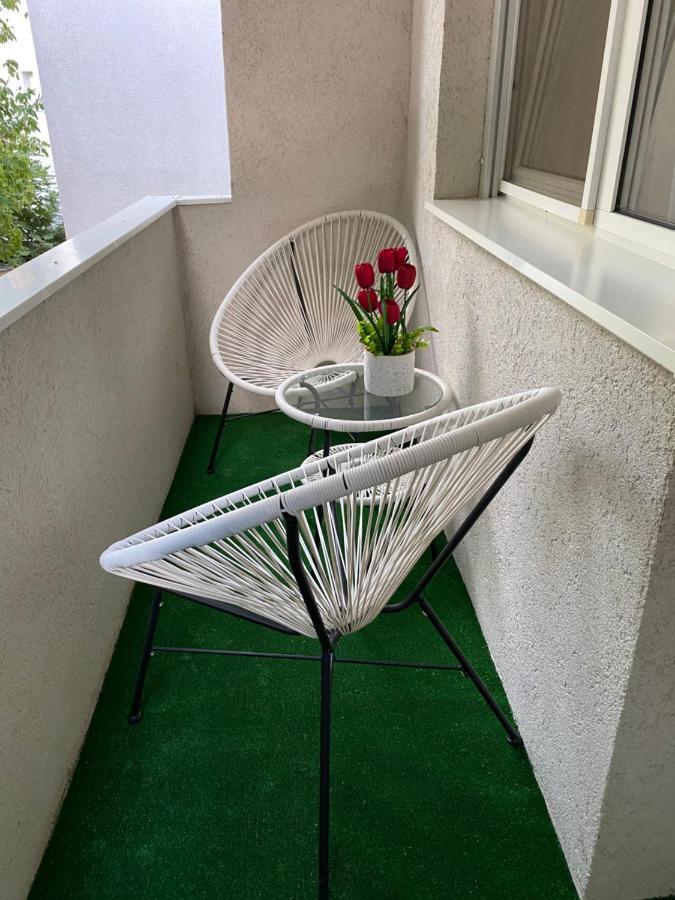 Sellada Apartament - Free Private Parking,Ac,Wi-Fi Carei Εξωτερικό φωτογραφία